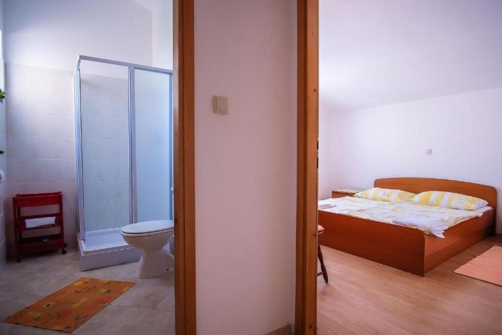 Apartments Jasmin Barbat na Rabu Екстериор снимка